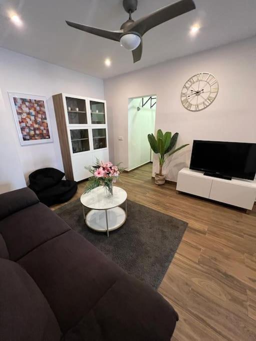 شقة Loft Miramar فوينخيرولا المظهر الخارجي الصورة